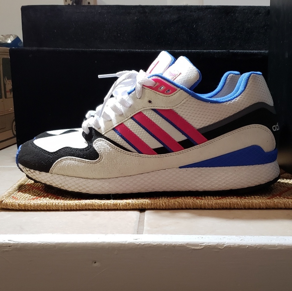 ADIDAS ULTRA TECH AQ1190 SIZE 11 MEN'S ORIGINALS S
